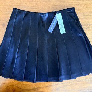 NWT Alice + Olivia Carter Vegan Leather Pleated Miniskirt Size 0